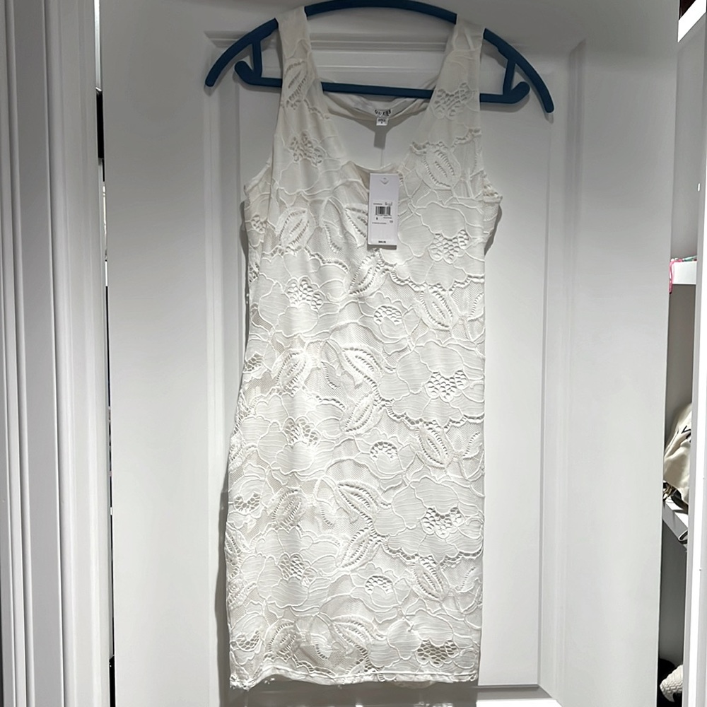 BRAND NEW with tags fitted white lace dress from Guess